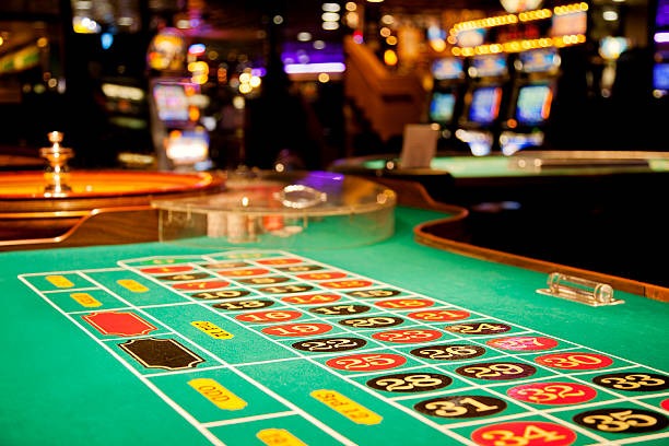 Live dealer casino experience on mobile
